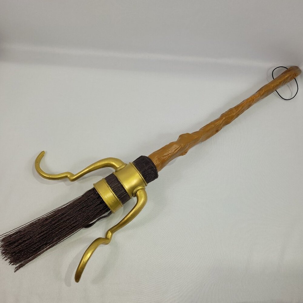 Harry Potter Vintage 37" Nimbus 2000 Toy Ride-On Broom Stick Costume Accessory
